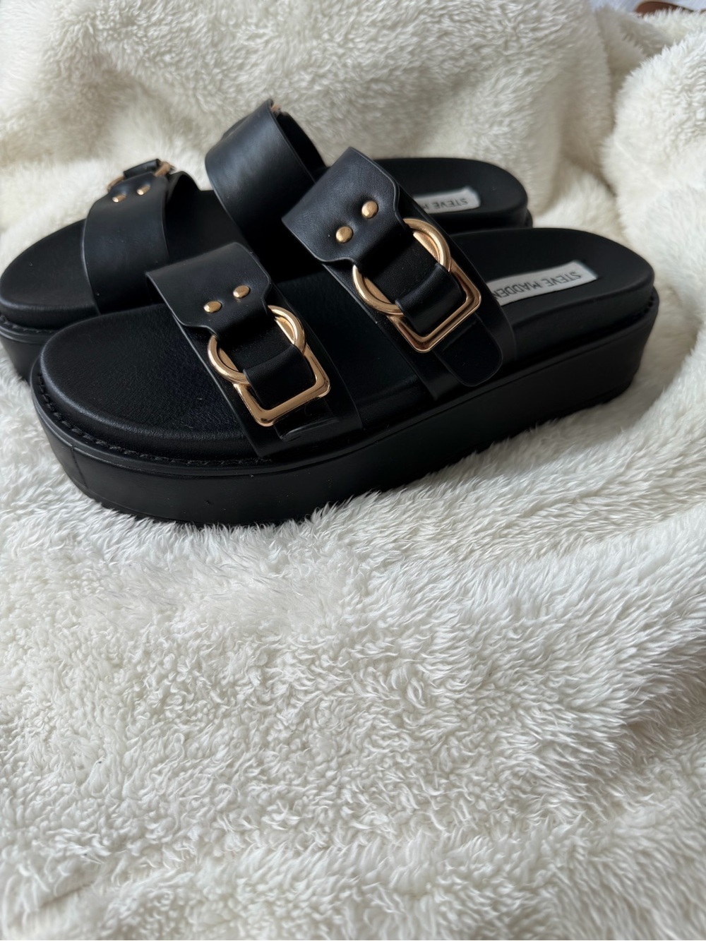 Steve Madden Black Platform Slide Sandals - Picture 3 of 6